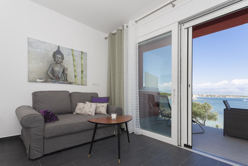 Apartments Svetec Vir Eksteriør billede