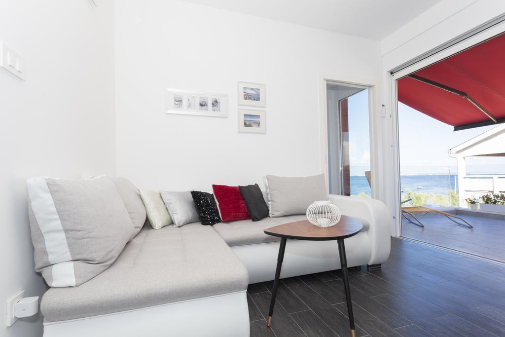 Apartments Svetec Vir Eksteriør billede